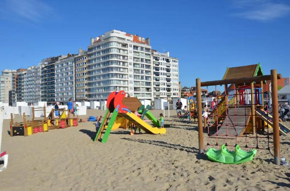 Studio Cosy A 2 Pas De La Mer Knokke-Heist Bagian luar foto